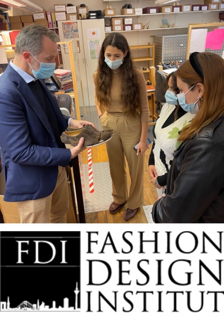Fashion Design Institut: Ein Besuch bei John Lobb SAS in Paris Fashion Design Institut: Ein Besuch bei John Lobb SAS in Paris